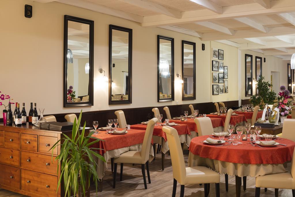 Logis Hotel Restaurant Les Cedres Joyeuse Luaran gambar